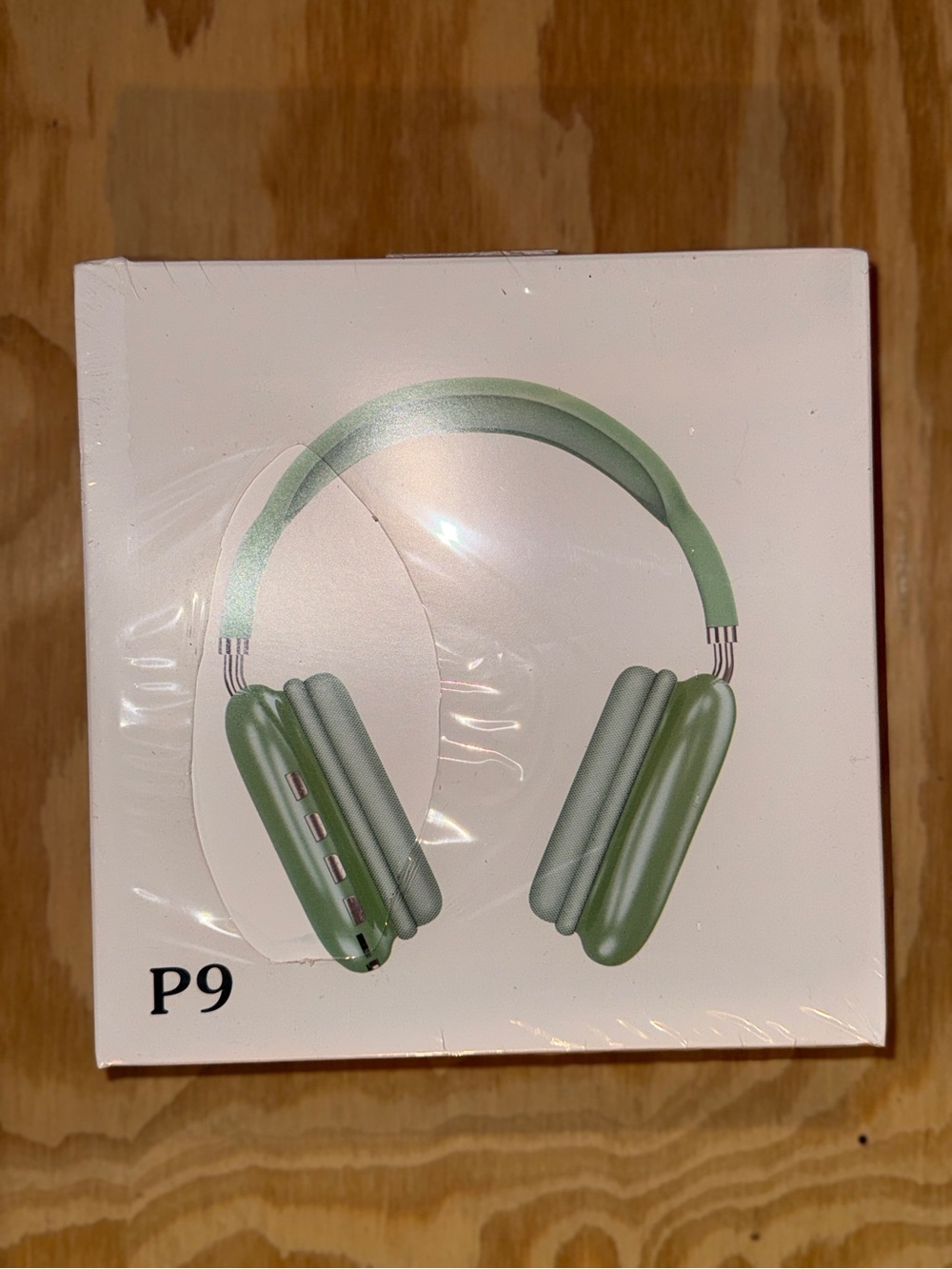 P9 Green Over-Ear Headphones